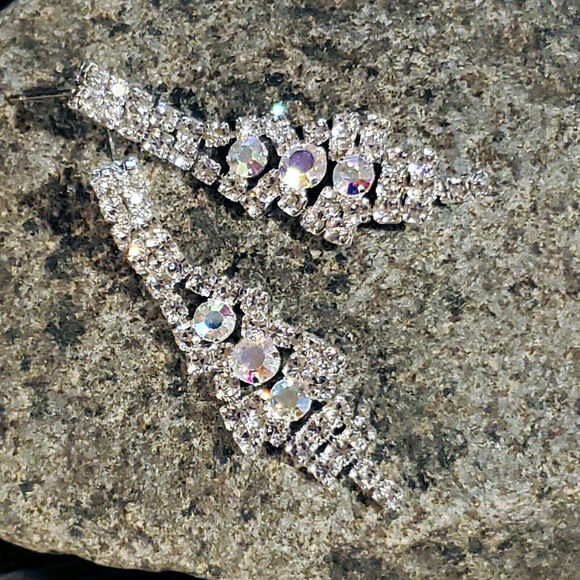 Retro Glam European Lady Di Style Austrian Crystal Earrings - Picture 2 of 10